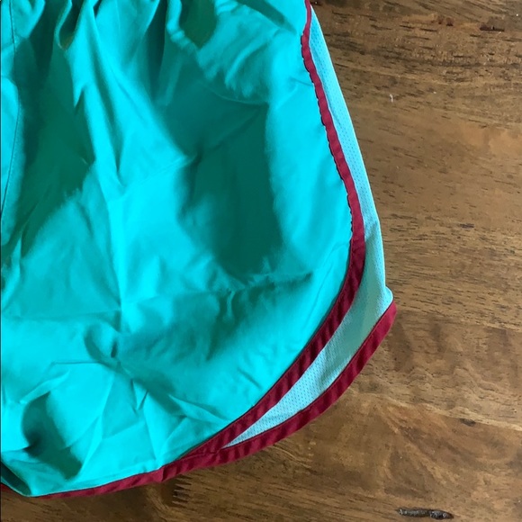 Nike Dri-Fit Shorts - Picture 6 of 6